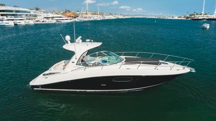37' Sea Ray 2010 Yacht For Sale
